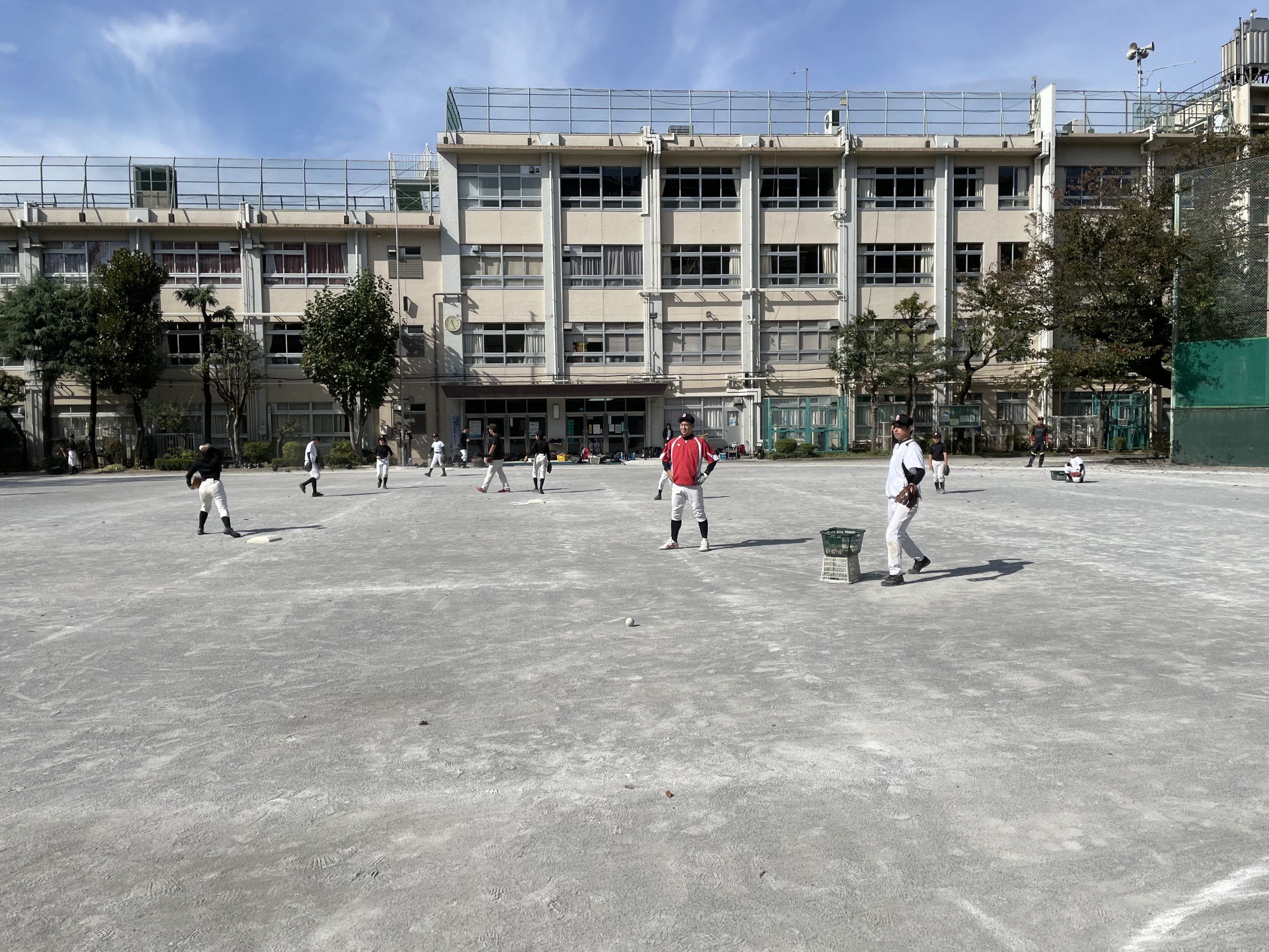 いやいや、４番はオレだし！