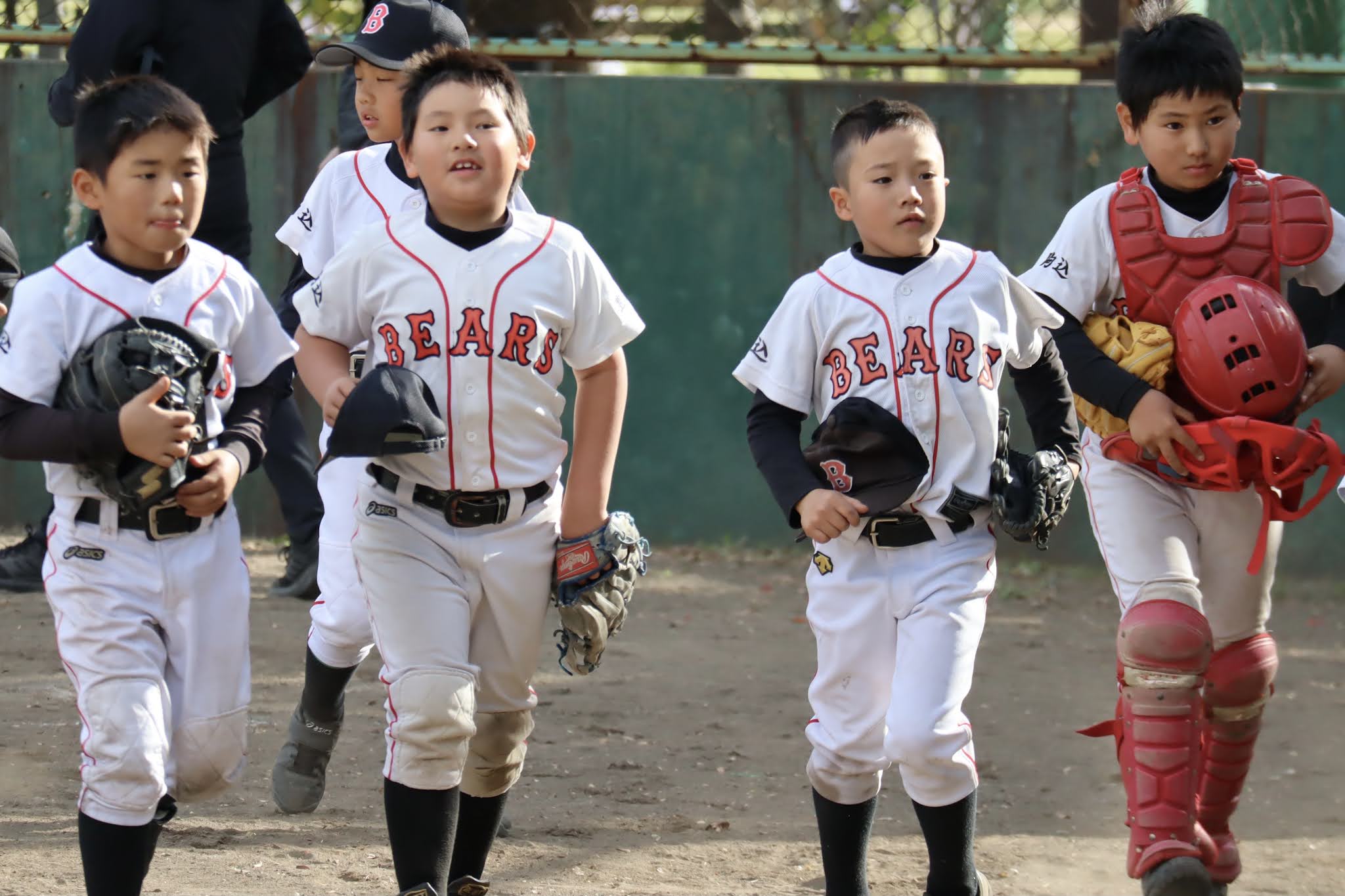 あまりに堂々としてて地球を救った戦士たち、って感じ😄